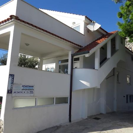 Apartments By The Sea Drasnice, Makarska - 5265 Kültér fotó