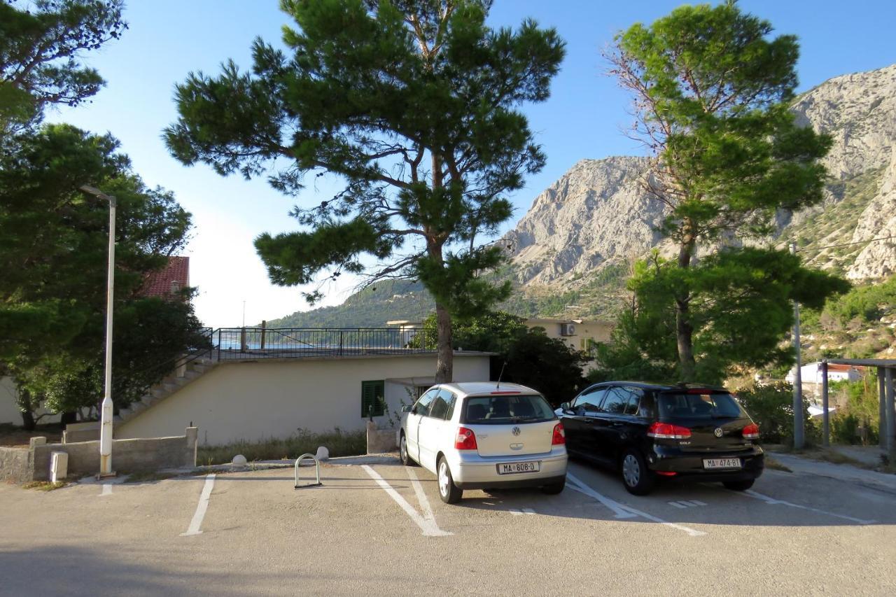 Apartments By The Sea Drasnice, Makarska - 5265 Kültér fotó